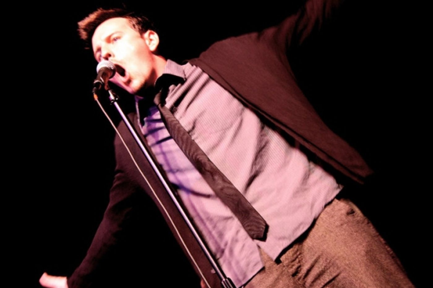 Photo Coverage: Bobby Cronin at The Palace Danbury  Image