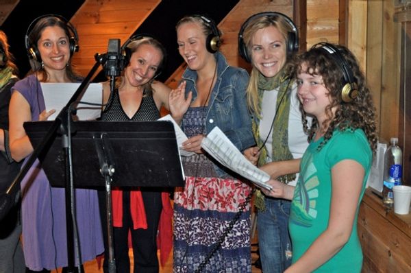 Christy Ney, Alicia Albright, Stephanie Torns,  Katie Rose Clarke and Hope Fitzgerald Photo