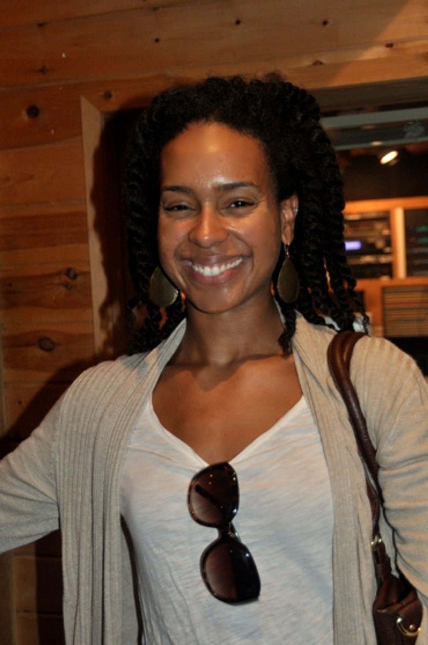 Photo Coverage: WICKED Records for 'Carols for a Cure'  Image