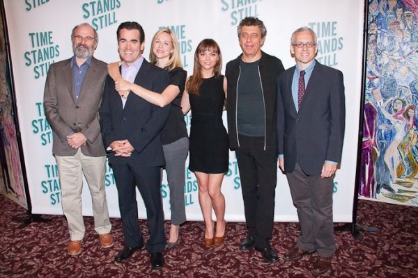 Daniel Sullivan, Brian d'Arcy James, Laura Linney, Christina Ricci, Eric Bogosian, an Photo