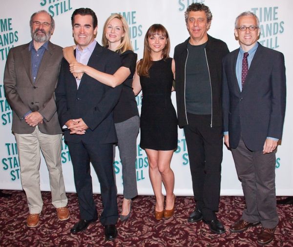 Daniel Sullivan, Brian d'Arcy James, Laura Linney, Christina Ricci, Eric Bogosian, an Photo