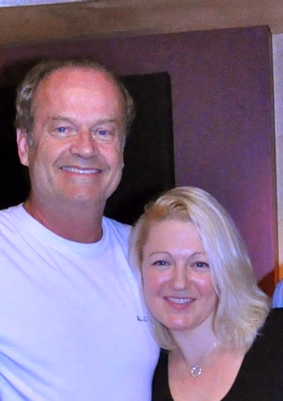 Photo Coverage: Kelsey Grammer Records for  'Carols For A Cure' Image