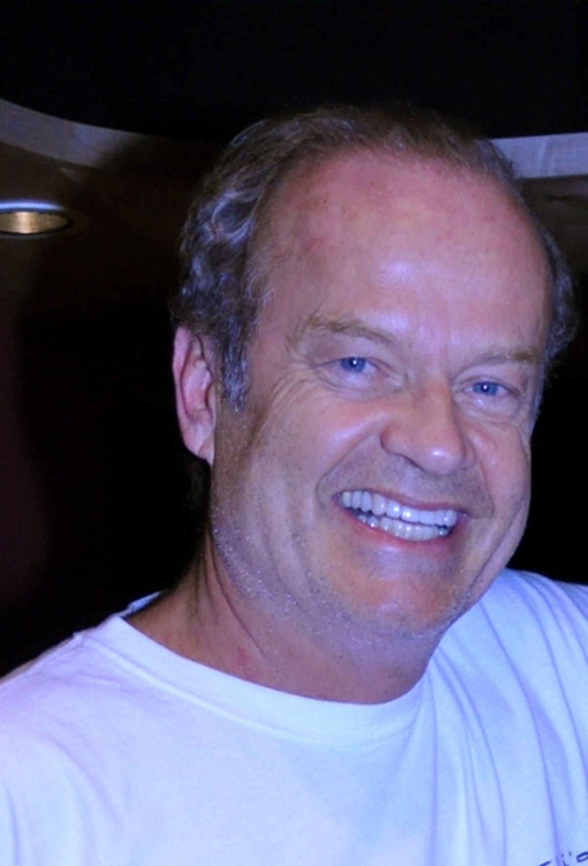 Kelsey Grammer at Kelsey Grammer Records for  'Carols For A Cure'