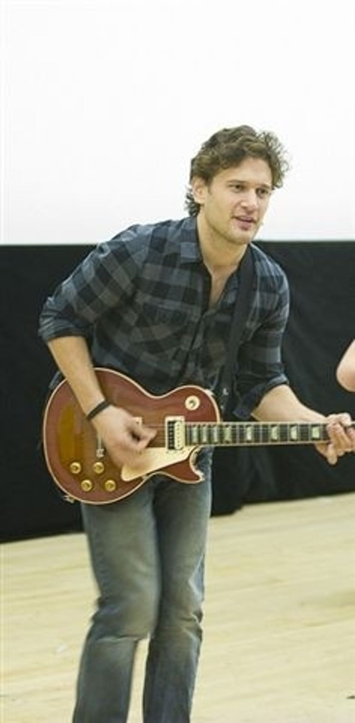 Eric William Morris jams on his Les Paul at 