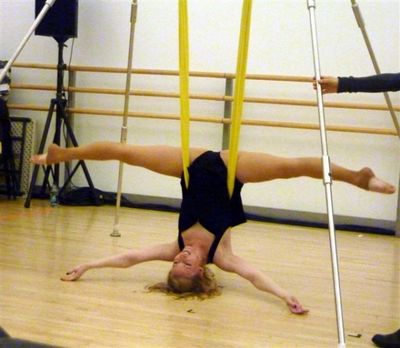 Molly Tynes hangs around Photo