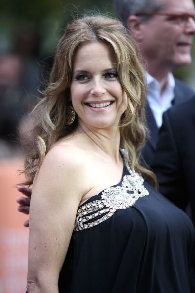 Kelly Preston Photo