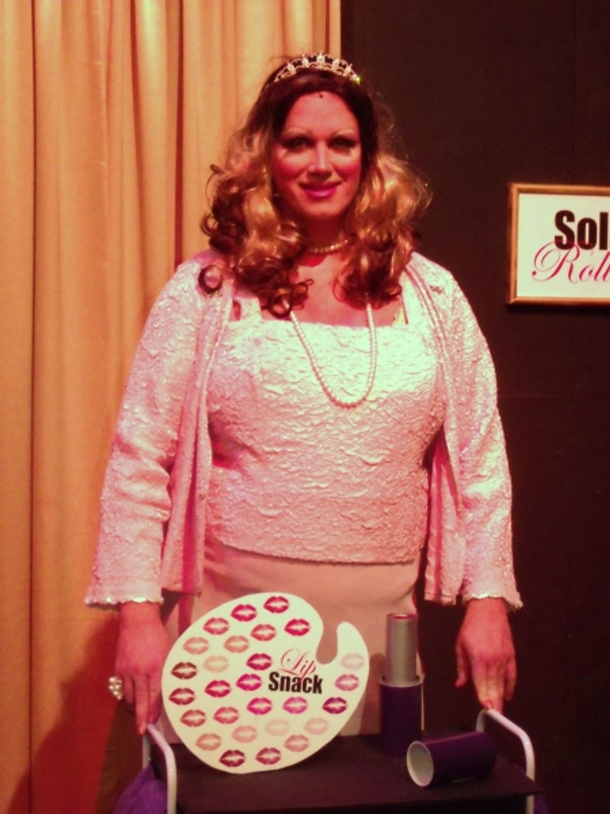 Kris Farnsworth (Miss Texas/Tawney Jo) at 