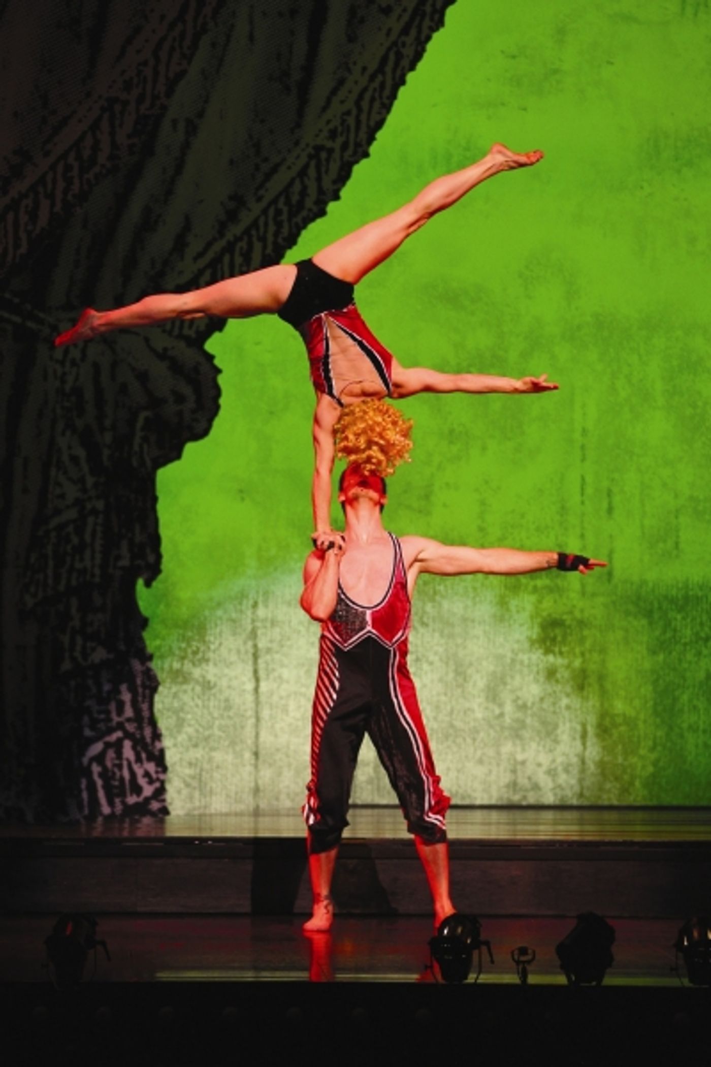 Photo Coverage: Cirque du Soleil's Banana Shpeel Slides into Toronto 9/19-10/10  Image