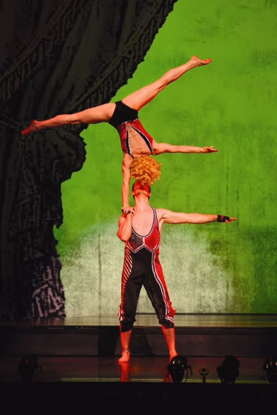 Photo Coverage: Cirque du Soleil's Banana Shpeel Slides into Toronto 9/19-10/10 Image