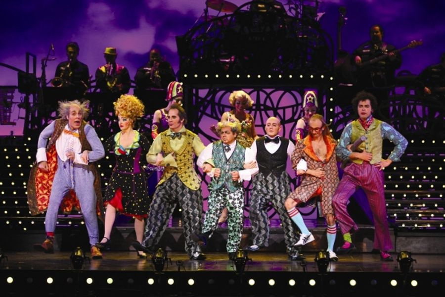 Photo Coverage: Cirque du Soleil's Banana Shpeel Slides into Toronto 9/19-10/10 Image