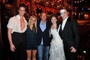 Andrew Ragone, Chelsie Hightower, Michael Bolton, Kristi Holden, Anthony Crivello @ BroadwayWorld Andrew Ragone, Chelsie Hightower, Michael Bolton, Kristi Holden, Anthony Crivello Photo