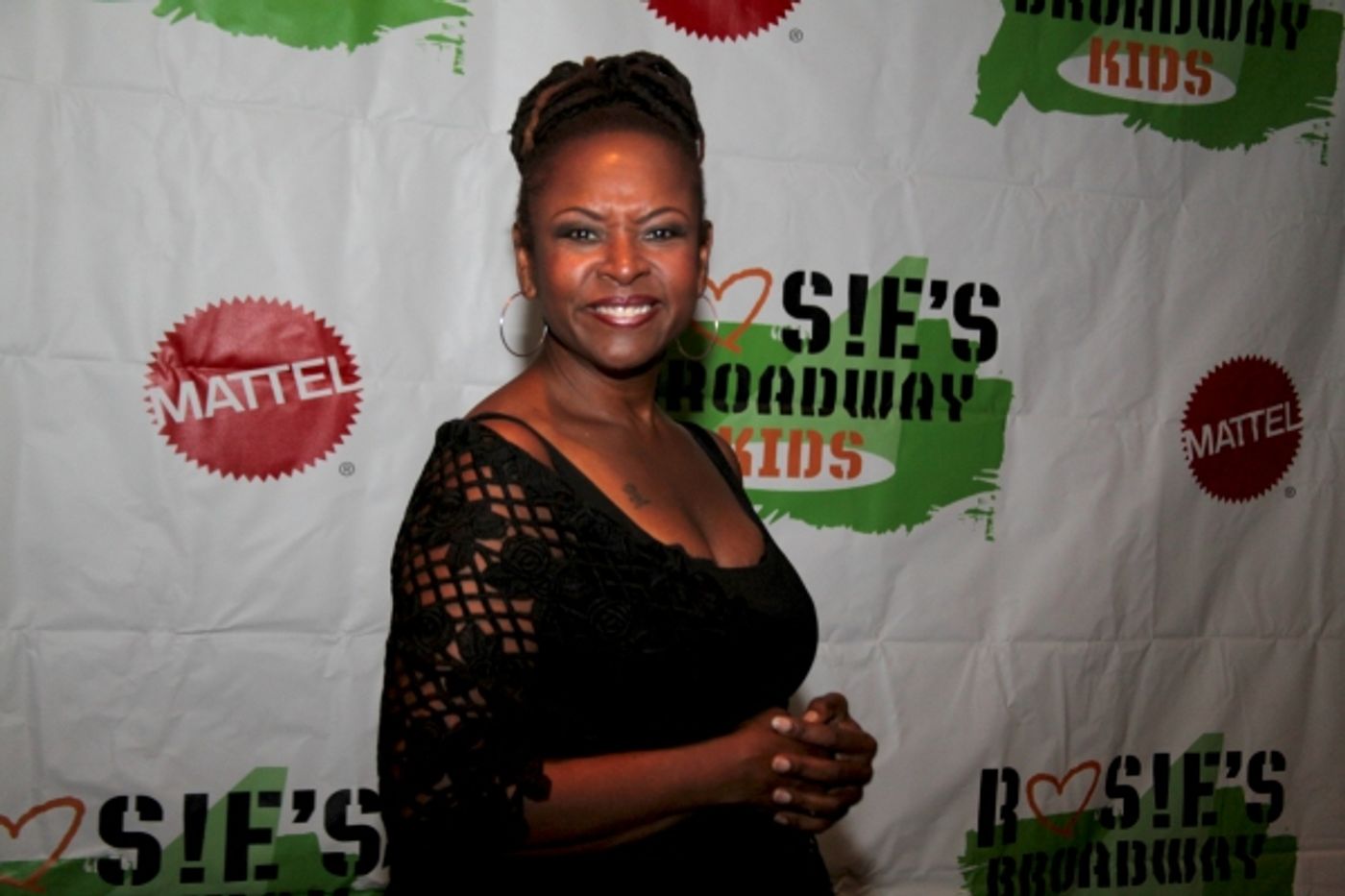 Photo Coverage: Rosie's 'Build Dreams For Kids' Gala  Image