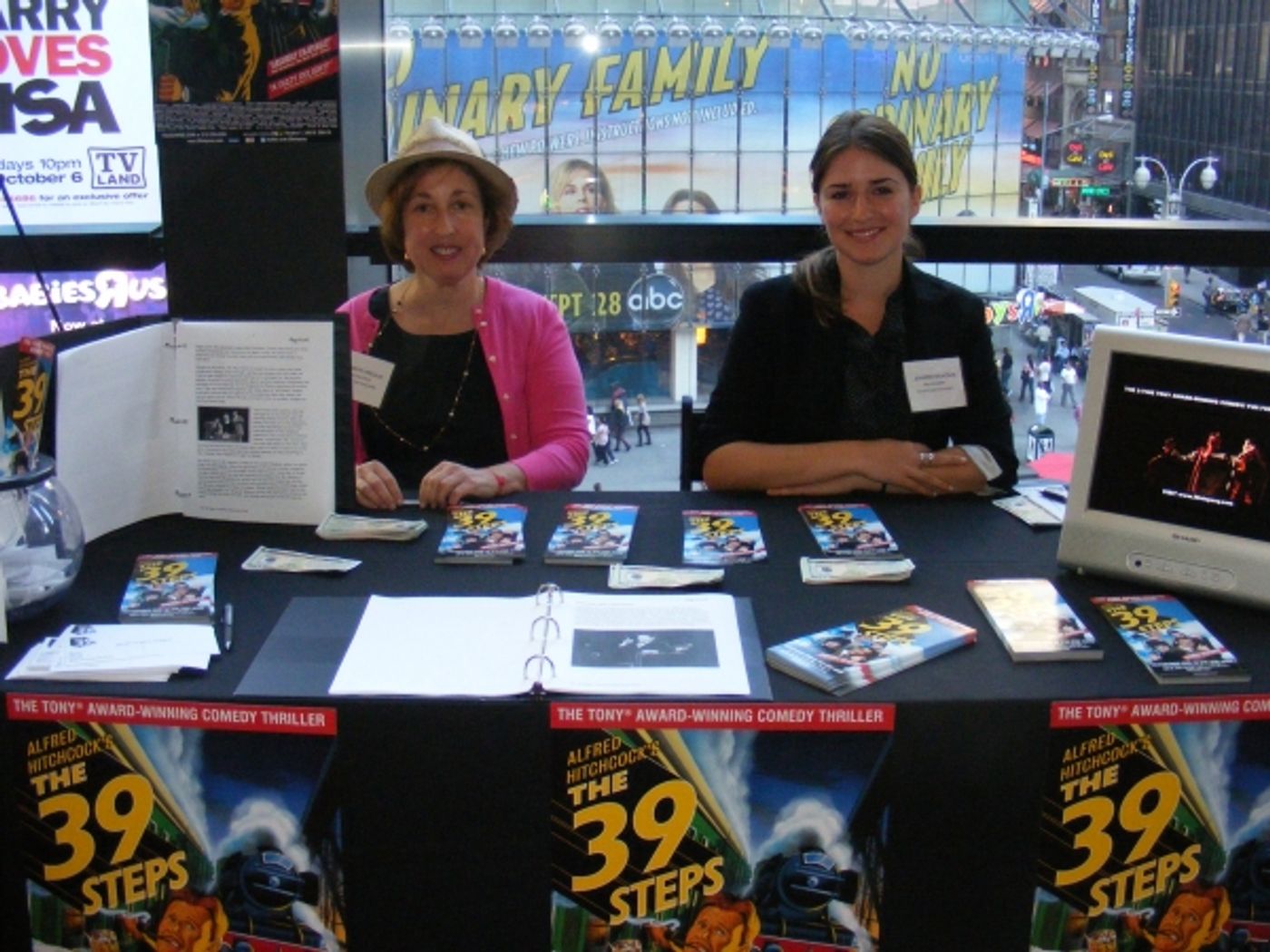 Photo Coverage: 2010 Education Expo Photo Coverage: 2010 Education Expo Image