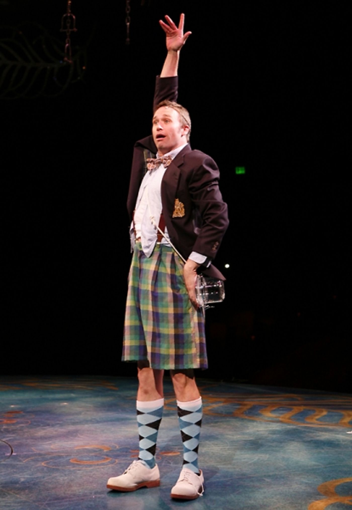 Photo Flash: Dirty Rotten Scoundrels at North Shore Music Theatre  Image