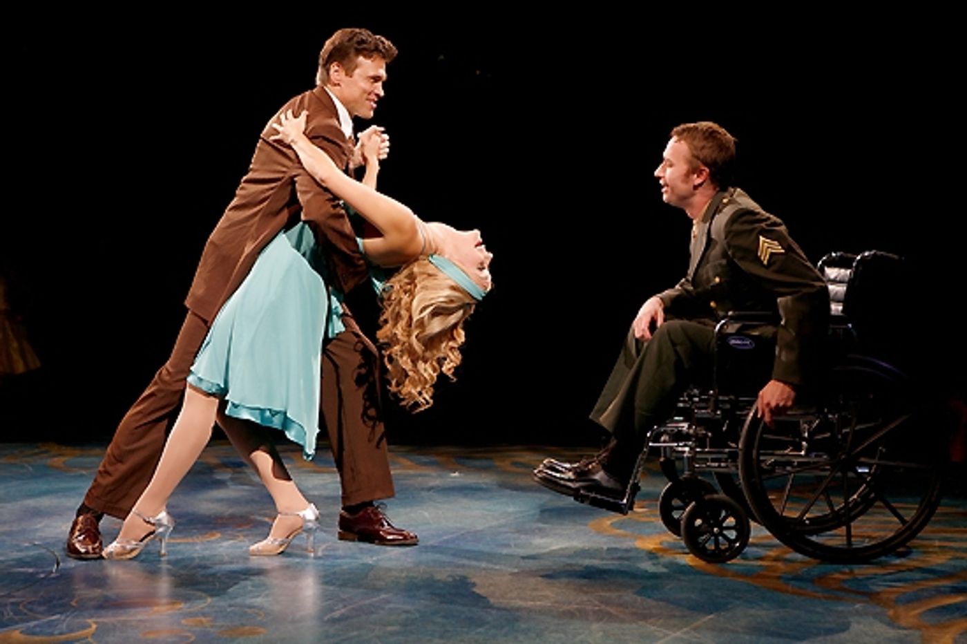 Photo Flash: Dirty Rotten Scoundrels at North Shore Music Theatre  Image