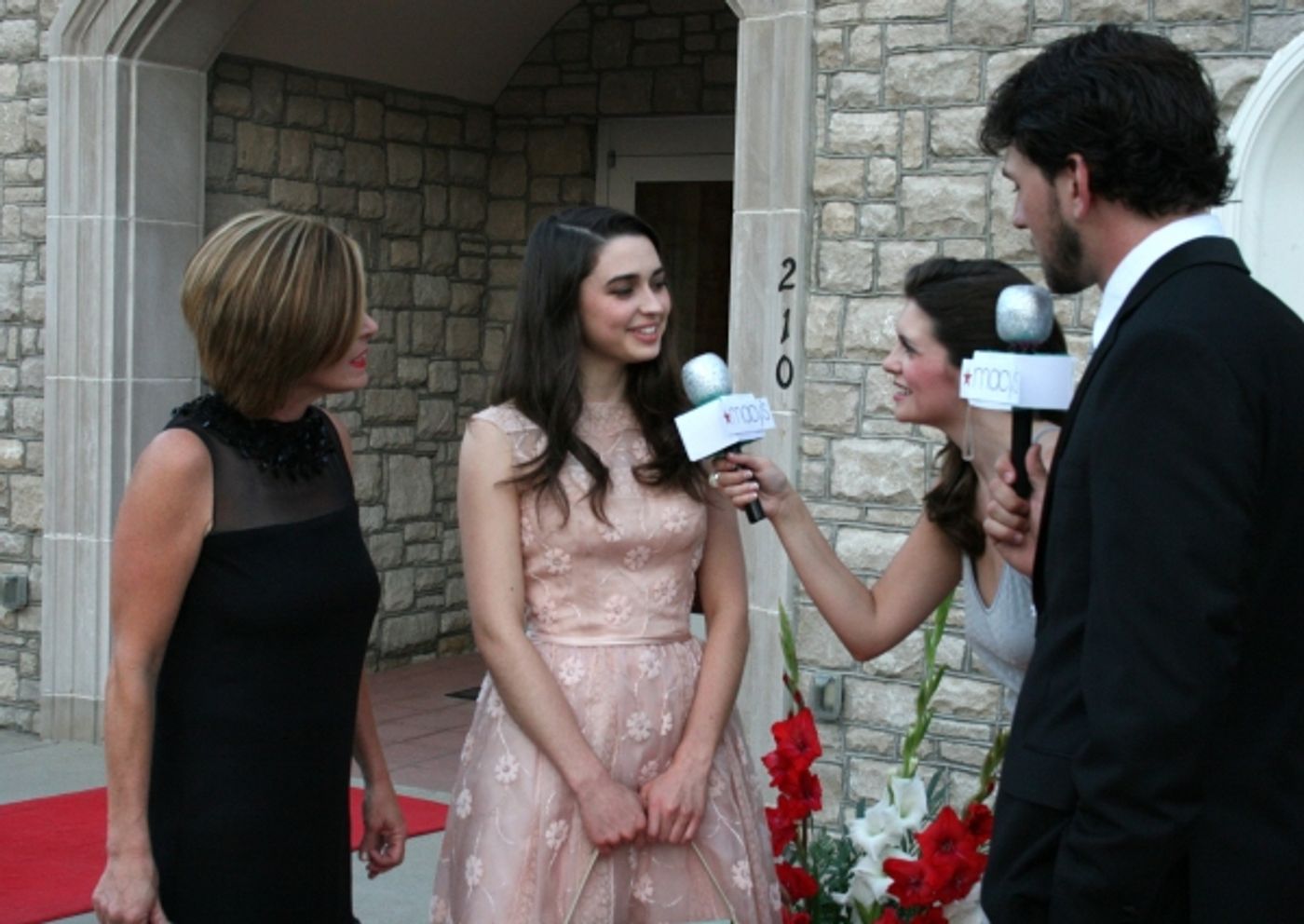 Photo Coverage: Red Carpet Arrivals at First Night Nashville Theatre Honors  Image