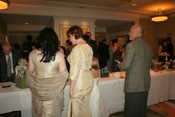 Photo Coverage: Red Carpet Arrivals at First Night Nashville Theatre Honors, Part 2 — photo 25 of 38