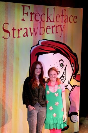 Julianne Moore and Hayley Podschun @ BroadwayWorld Julianne Moore and Hayley Podschun Photo