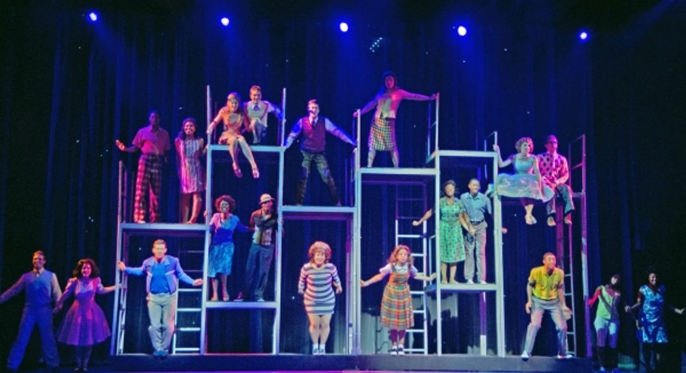 Photo Flash: HAIRSPRAY at Paper Mill Playhouse  Image