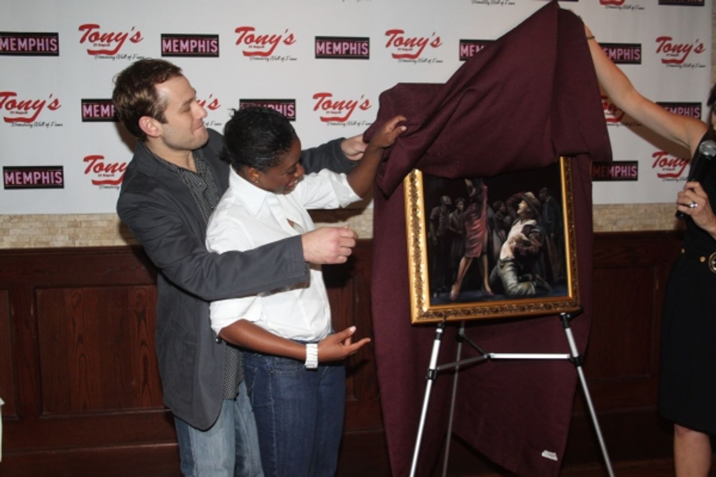 Photo Coverage: Tony di Napoli's Honors MEMPHIS!  Image