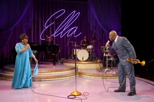 Tina Fabrique, Cliff Kellam, Rodney Harper and  and Ron Haynes. Photo