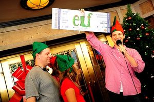 Sebastian Arcelus Photo