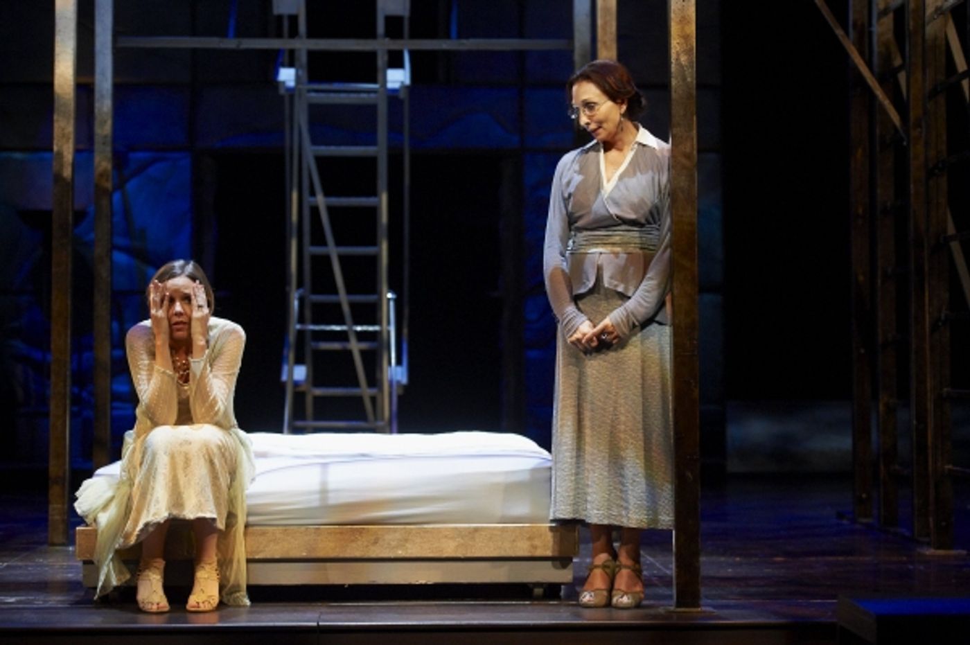 Photo Flash: OTHELLO Plays the Great Lakes Theater Festival Thru 10/31 Photo Flash: OTHELLO Plays the Great Lakes Theater Festival Thru 10/31 Image