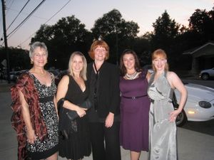 Wesley Paine, Robyn Berg, Trish Crist, Katie Veglio and Lisa Marie Wright on the Red Carpet. @ BroadwayWorld Wesley Paine, Robyn Berg, Trish Crist, Katie Veglio and Lisa Marie Wright on the Red Photo