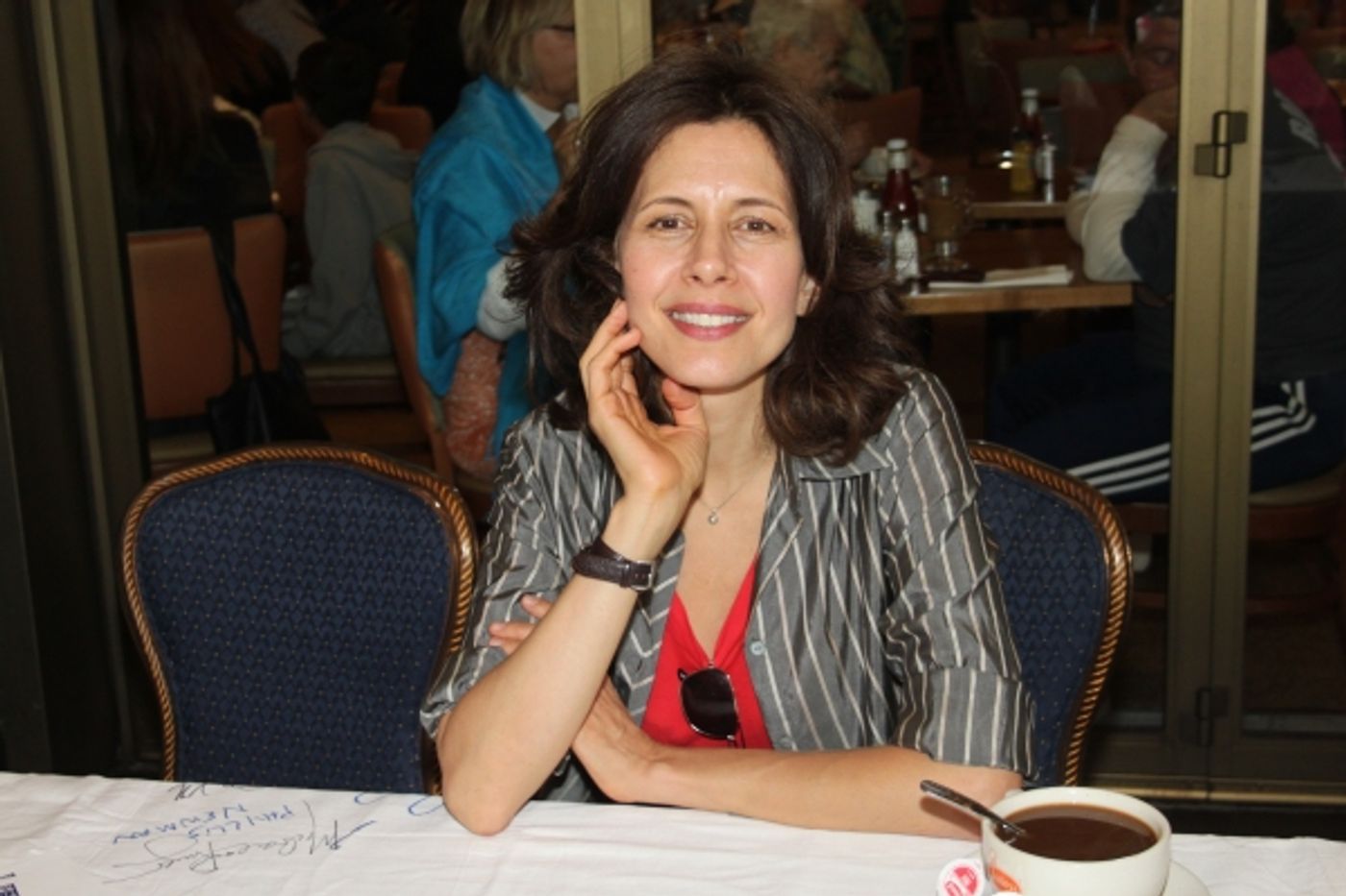 Photo Coverage: 2010 BC/EFA Flea Market - Celebrity Tables!  Image
