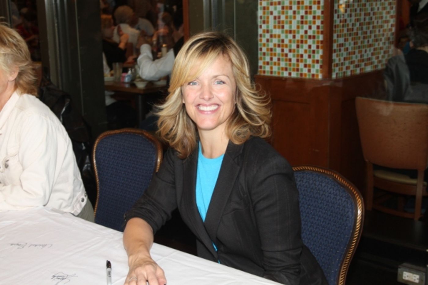 Photo Coverage: 2010 BC/EFA Flea Market - Celebrity Tables!  Image