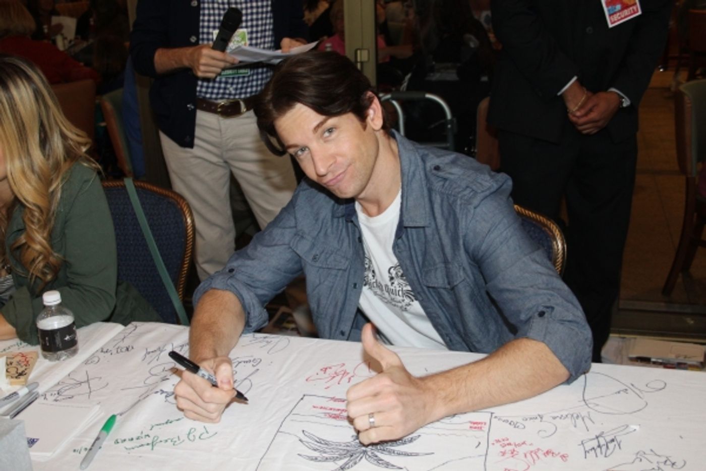 Photo Coverage: 2010 BC/EFA Flea Market - Celebrity Tables!  Image