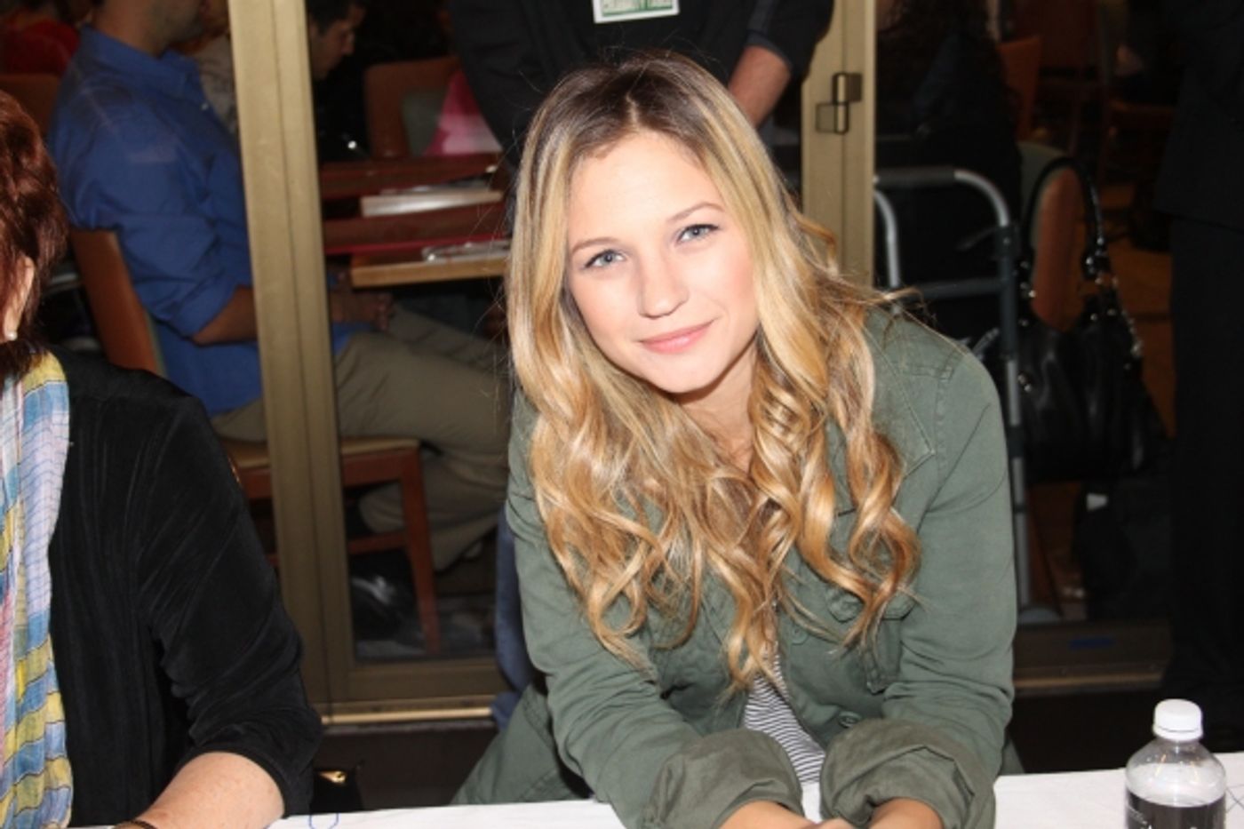 Photo Coverage: 2010 BC/EFA Flea Market - Celebrity Tables!  Image