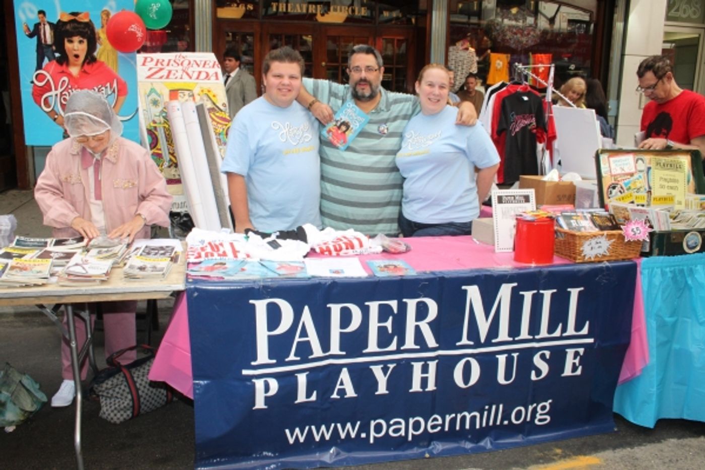Photo Coverage: 2010 BC/EFA Flea Market!  Image