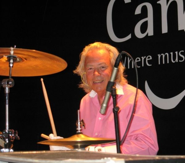 Nigel Olsson Photo