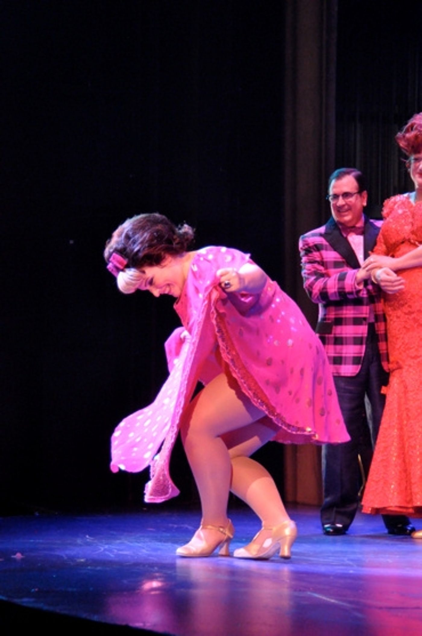 Photo Coverage: Sieber Opens in HAIRSPRAY at Paper Mill!  Image