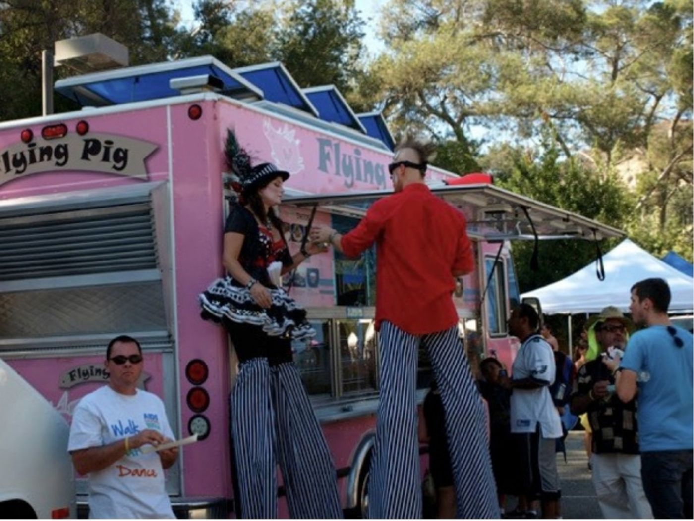 Photo Coverage: Sykes, Espinosa, Hilty & More at LA AIDS Walk  Image