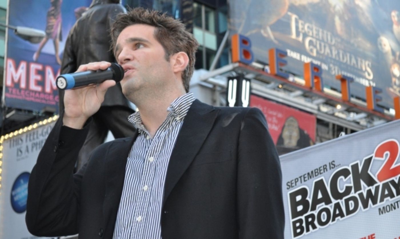 Photo Flash: Back2Broadway Hosts Karaoke in Times Square Photo Flash: Back2Broadway Hosts Karaoke in Times Square Image