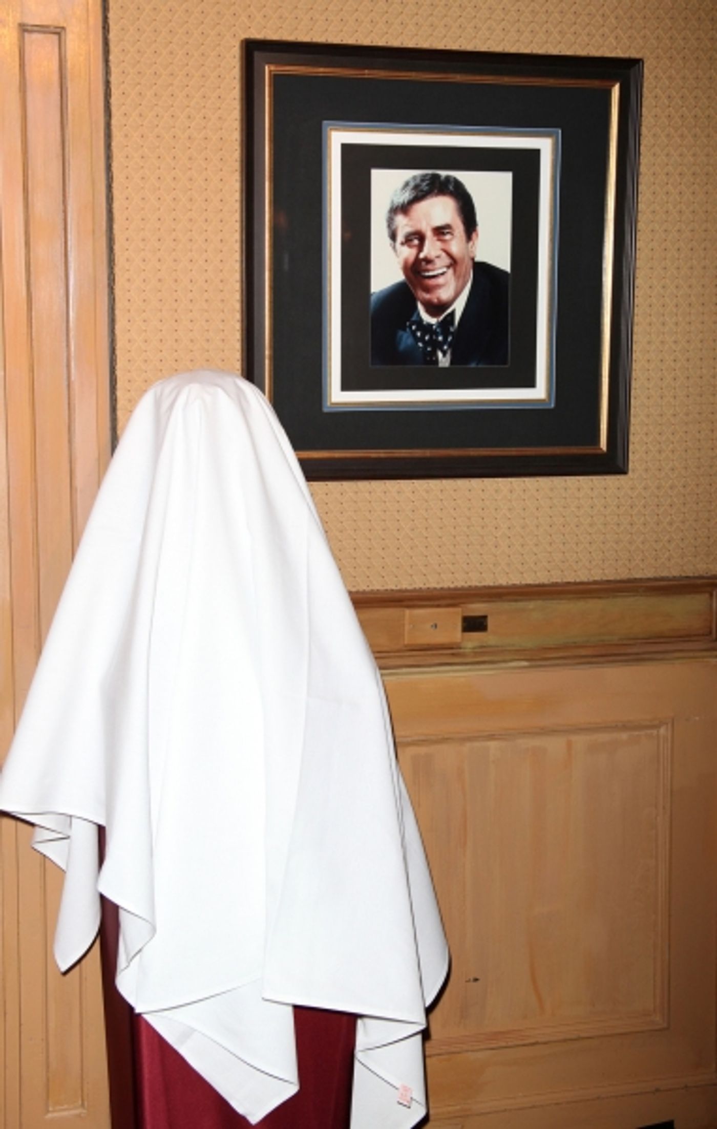 Photo Coverage: Friars Club Honors Jerry Lewis with Lifetime Achievement Award  Image