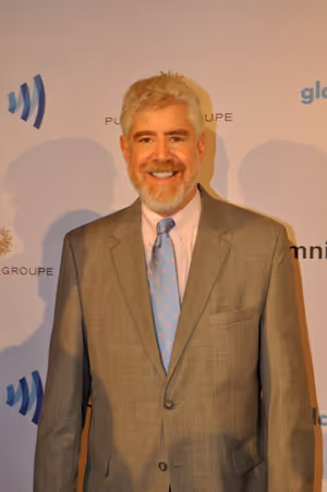 Bob Garfield Photo