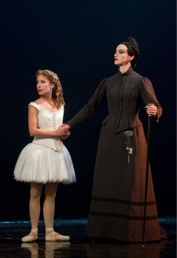 Heather McFadden and Cristin J. Hubbard Photo