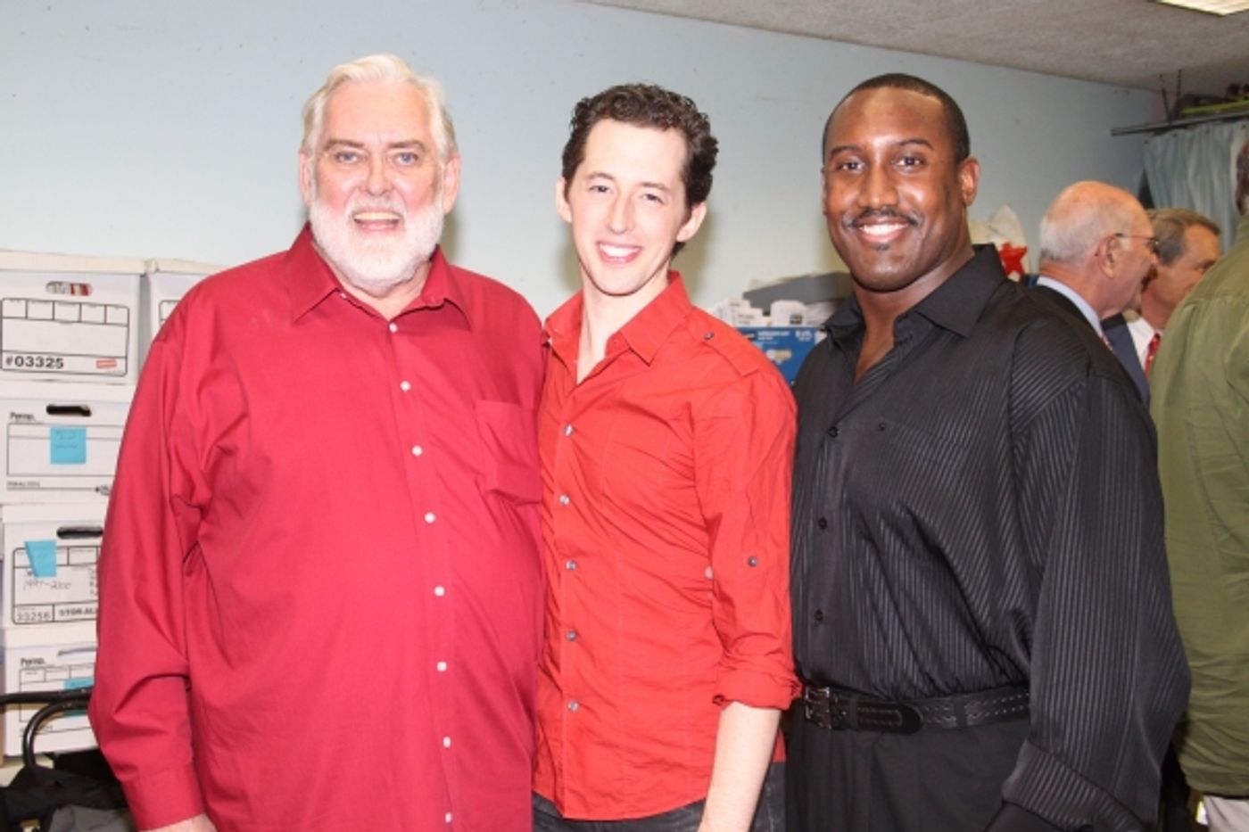 Photo Coverage: The Roar of the Greasepaint – The Smell of the Crowd  Image