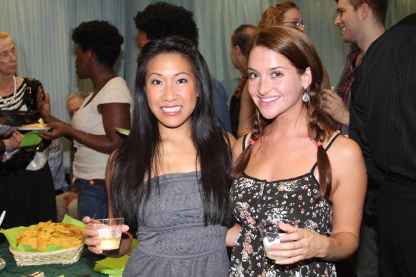 Photo Coverage: The Roar of the Greasepaint – The Smell of the Crowd  Image