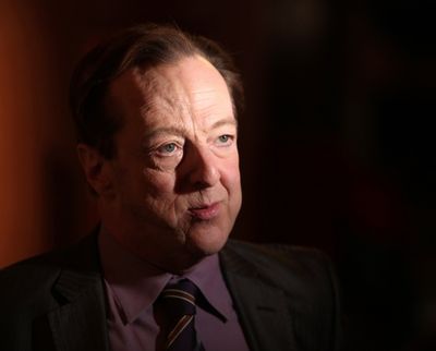 Edward Hibbert Photo
