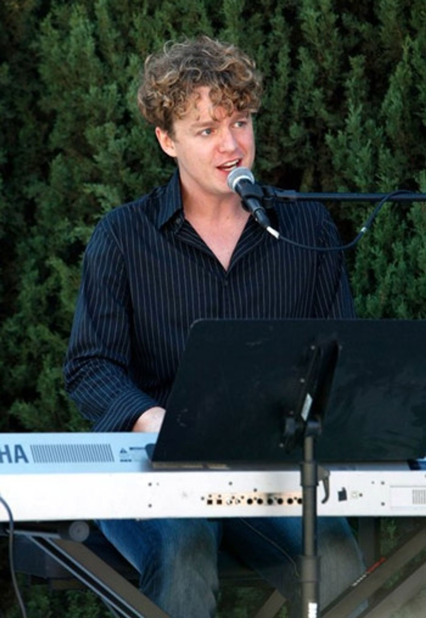 Photo Coverage: 9th annual GLEH Garden Party honoring Adam Shankman and Rona Barrett Photo Coverage: 9th annual GLEH Garden Party honoring Adam Shankman and Rona Barrett Image