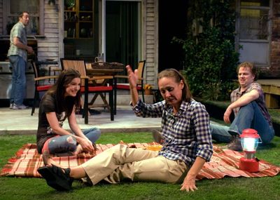 Ian Barford, Kate Arrington, Laurie Metcalf and Kevin Anderson Photo