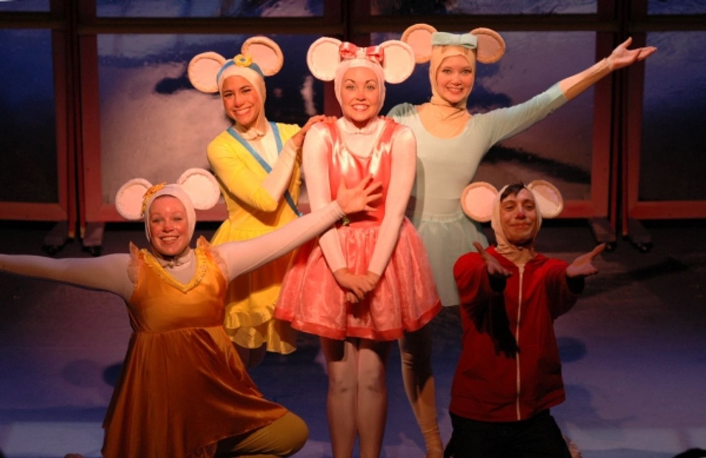 Photo Flash: ANGELINA BALLERINA at Vital Theatre  Image
