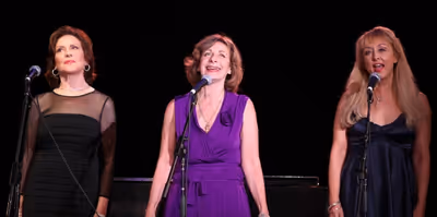 Kelly Bishop & Carole Schweid & Christina Saffran Ashford Photo