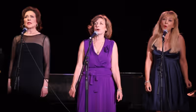 Kelly Bishop & Carole Schweid & Christina Saffran Ashford Photo