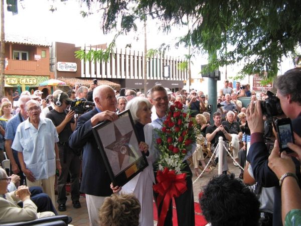 Photo Flash: Carol Channing Receives Star on Palm Springs Walk of Stars — photo 4 of 8