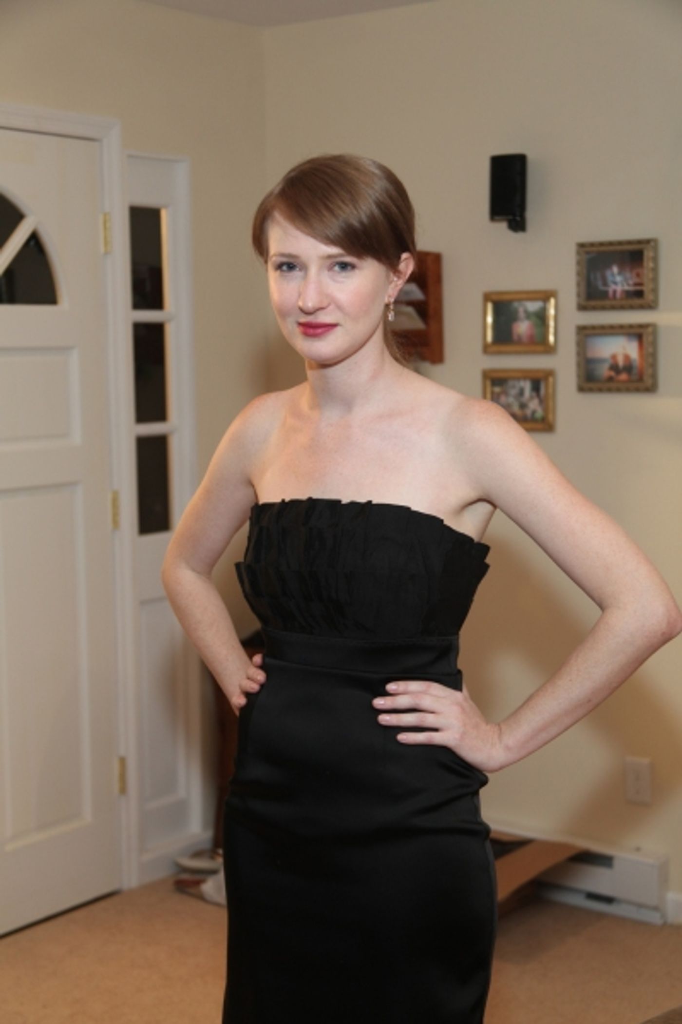 Photo Coverage: TIGERS BE STILL Opens at Roundabout  Image